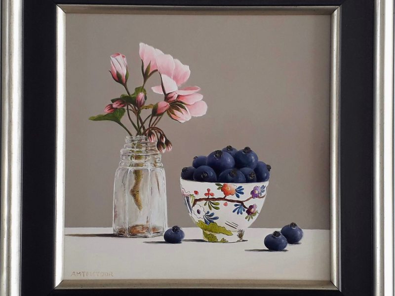 ROZE GERANIUMS EN BLAUWE BESSEN ROZE GERANIUMS EN BLAUWE BESSEN