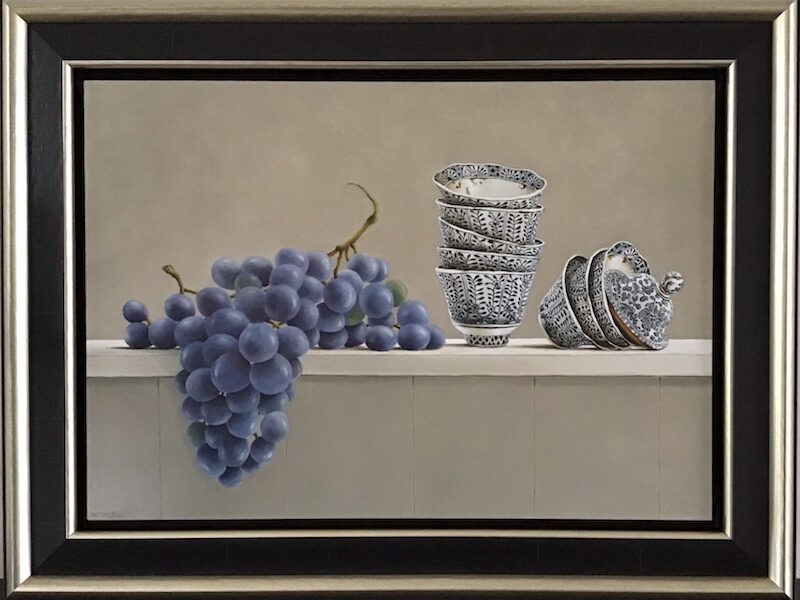 STILLEVEN MET BLAUWE DRUIVEN EN STAPELING KOMMEN STILLEVEN MET BLAUWE DRUIVEN EN STAPELING KOMMEN